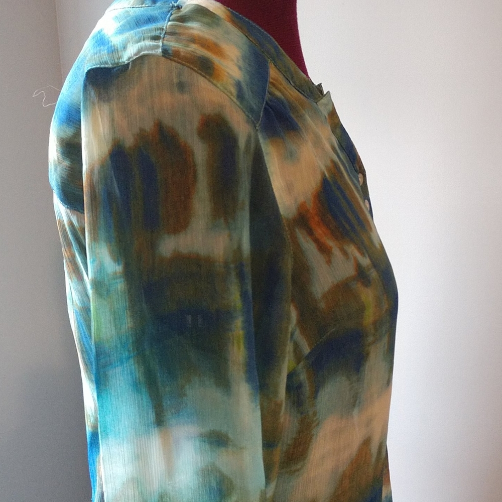 Blouse - Picture 7 of 8